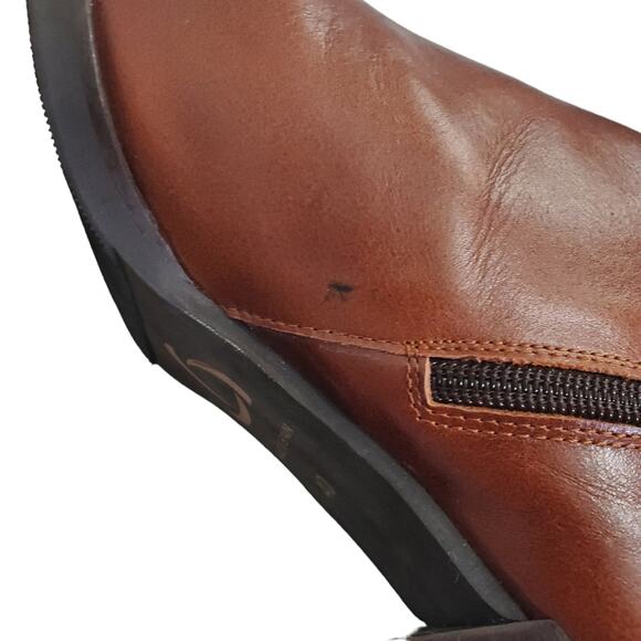 Kanna | Made in Spain Cognac Brown Leather Stacked Heel Booties - Picture 7 of 12